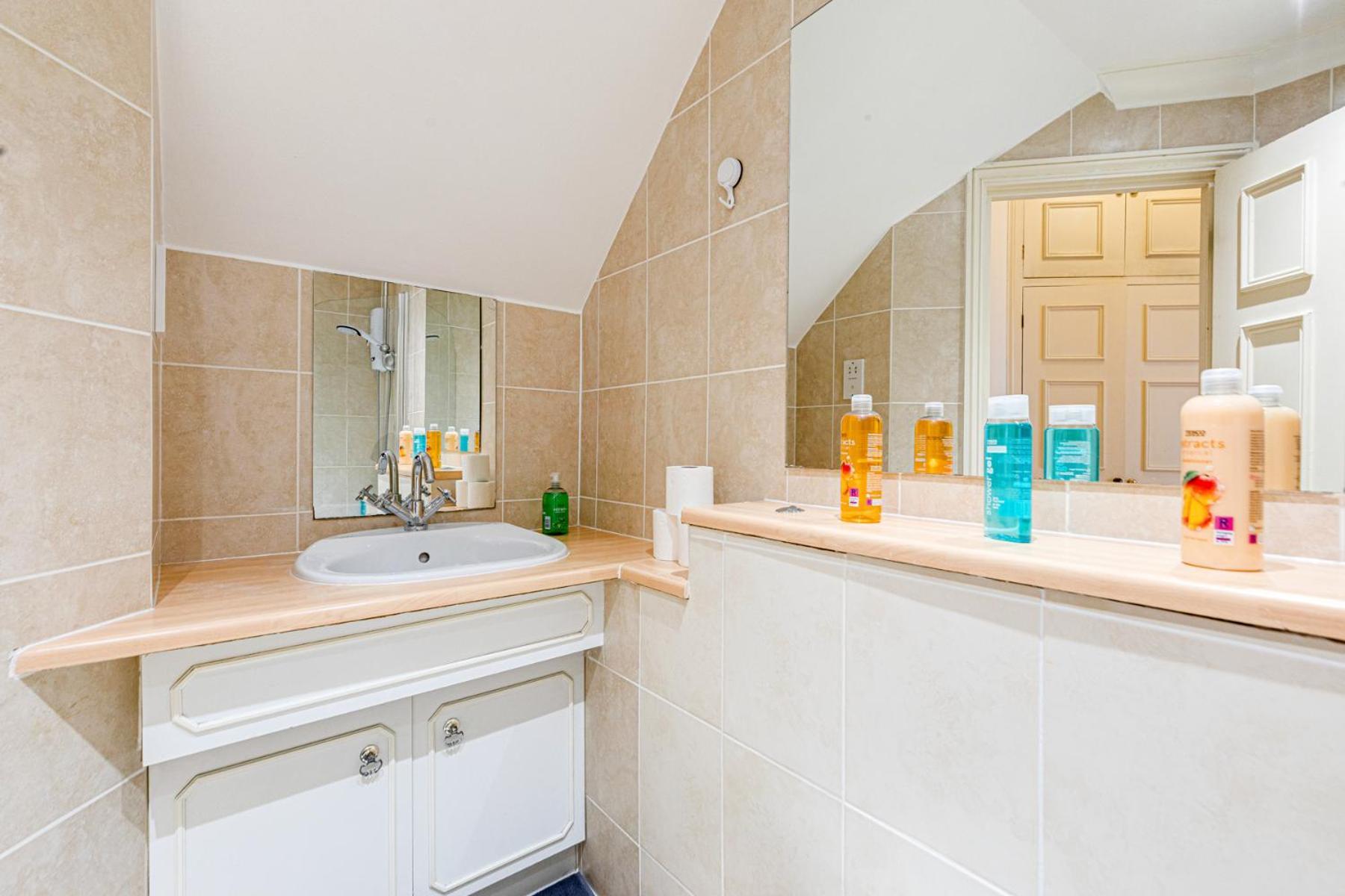 Luxstay2 Earls Court Apartment - Sleeps Up To 8 Londres Extérieur photo